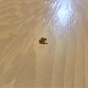 Anatometal 14k Gold Thread-less stud